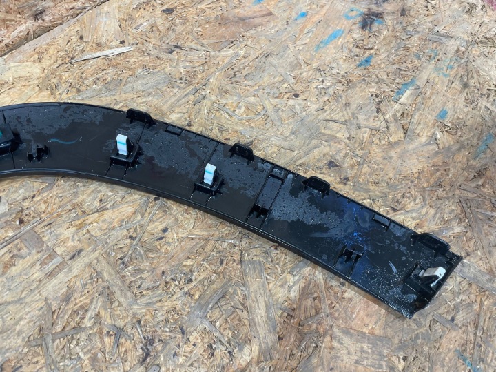 HYUNDAI TUCSON IV 4 NX4 20-24 MOULURE REVÊTEMENT SUR AILE GAUCHE AVANT