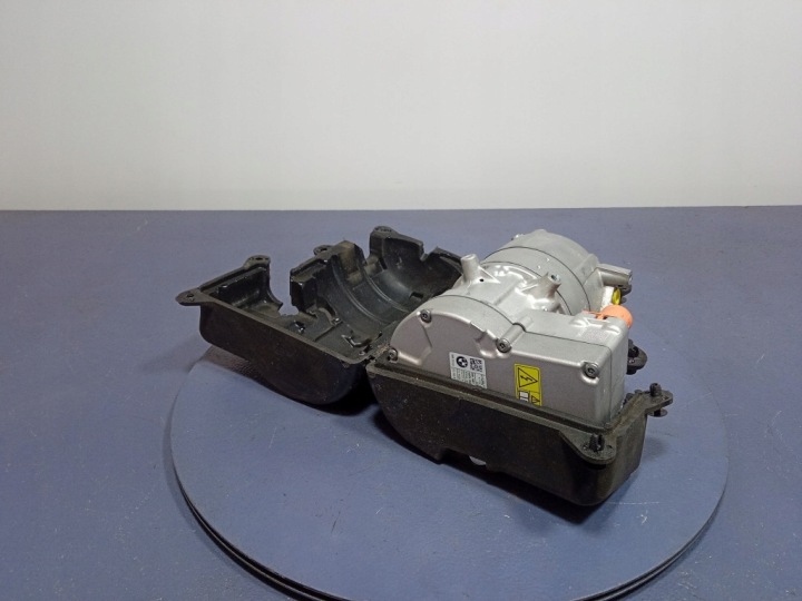 BMW I4 G26 M50 COMPRESSEUR DE CLIMATISATION CLIMATISATION 5A63640