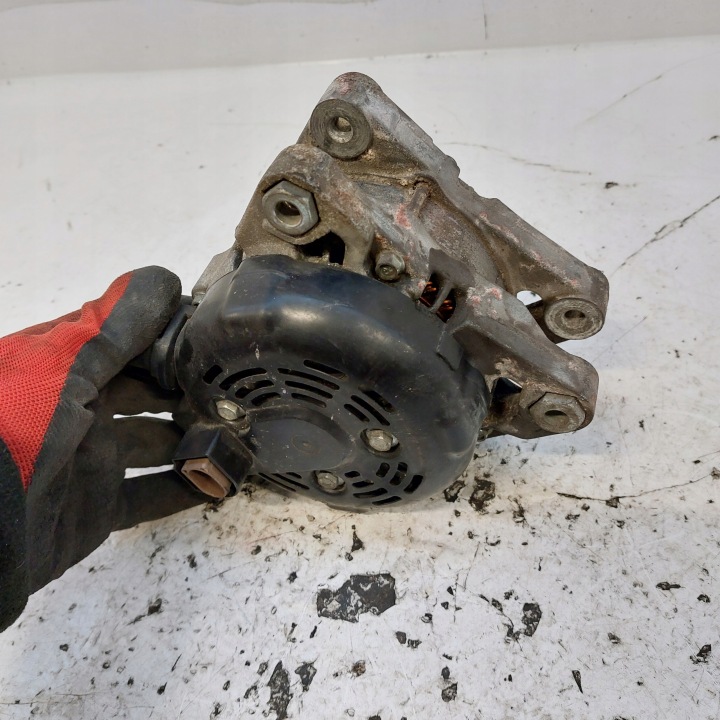 FORD FOCUS MK3 1,0B ALTERNATEUR 14V 120A CV6T-10300-FA MS1042113320
