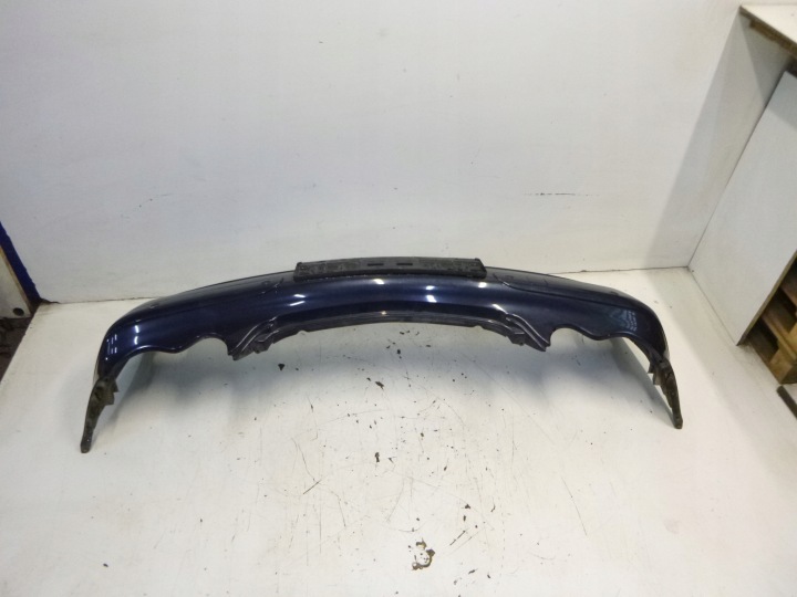 PARE-CHOCS AVANT MERCEDES W203 C180 189 2003R.