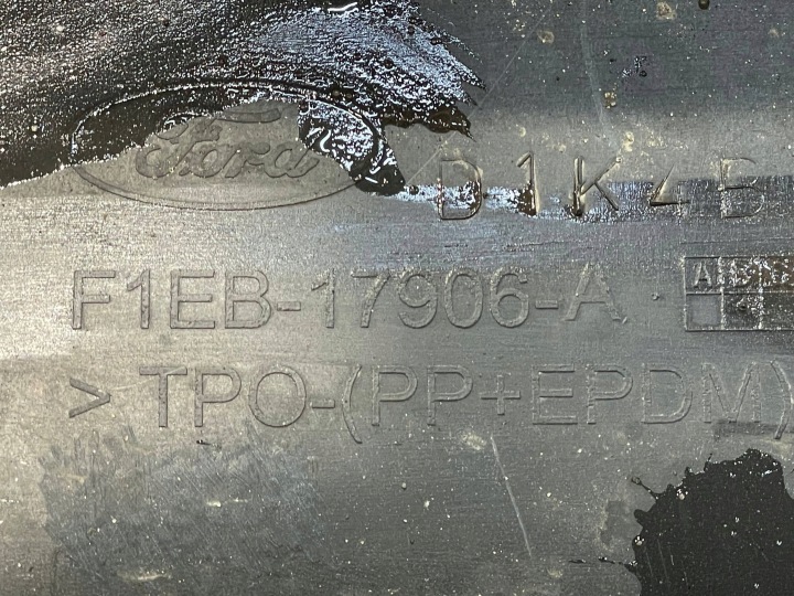 FORD FOCUS MK3 III LIFT 14-19 HAYON PARE-CHOCS ARRIÈRE ARRIÈRE