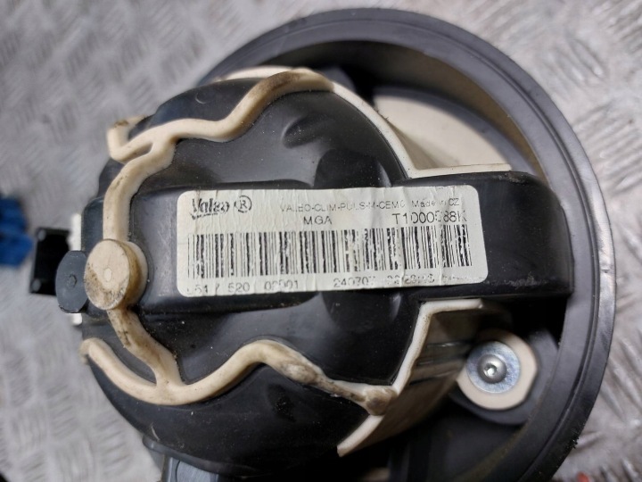 VENTILATEUR VENTILATEUR CONDUIT D'AIR RÉSISTANCE PEUGEOT 308 1.6 VTI 9662240180