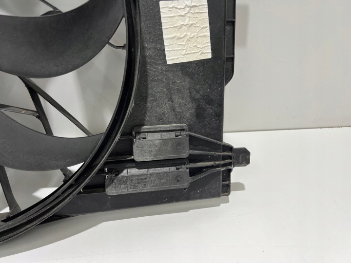 VENTILATEUR MERCEDES GLA GLB GLC A2479060200