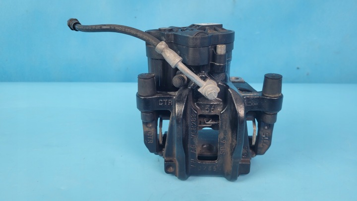 CUPRA LEON 23R ÉTRIER DE FREIN DE FREIN DROIT ARRIÈRE 5WA615406AE