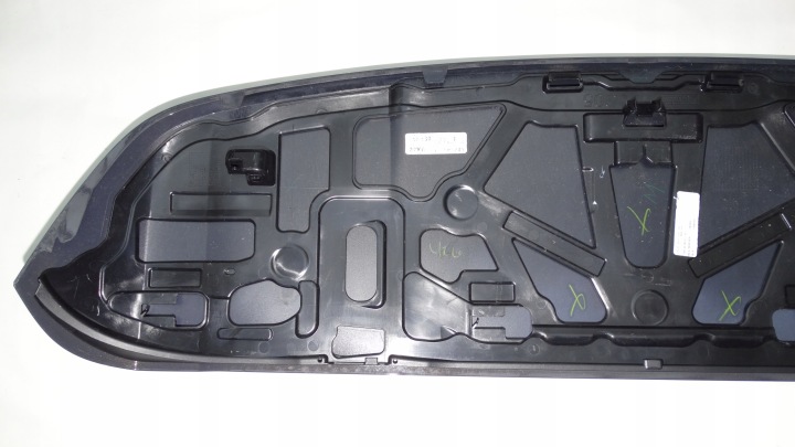 BMW X5 G05 2018- SPOILER SPOILER COUVERCLES DE COFFRE ARRIÈRE 7450606