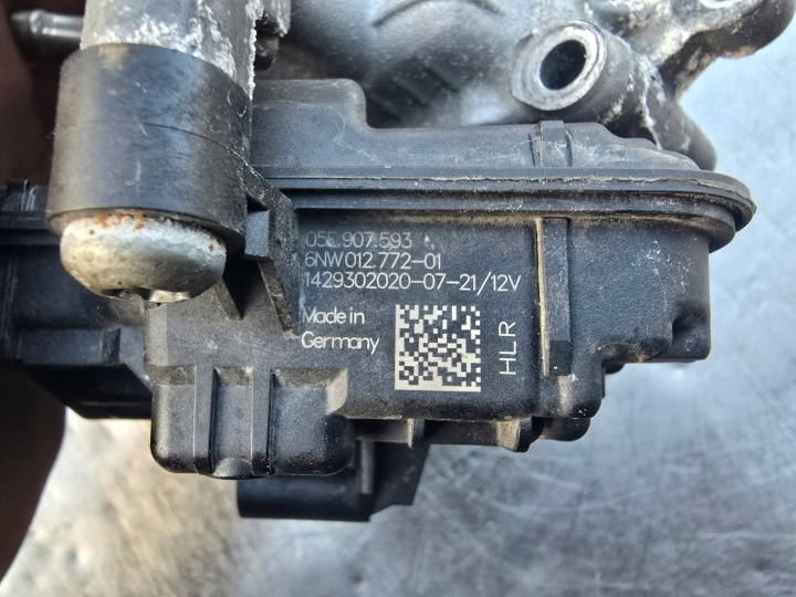 VW AUDI 1.5 TSI TFSI CHÂSSIS THERMOSTAT POMPE À EAU 05E121117G 05E907593