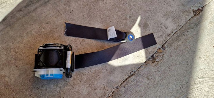 CEINTURE DE SÉCURITÉ GAUCHE AVANT SUZUKI IGNIS III 3