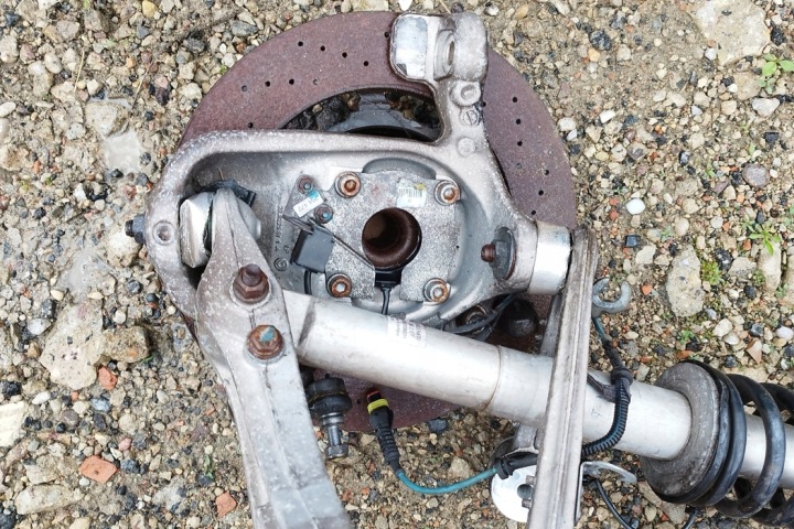 SUSPENSION AVANT DROIT MASERATI GRAN TURISMO 248216 2015