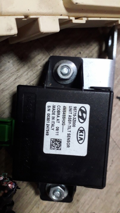 HYUNDAI I40 ORDINATEUR 39110-2BAT0 CONTACTEUR D'ALLUMAGE BCM