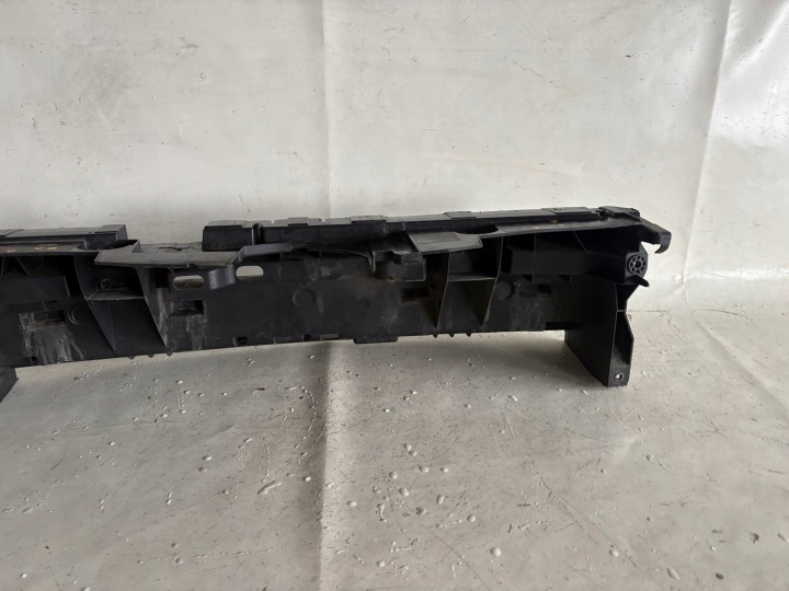 REANULT KANGOO II LIFT PANNEAU AVANT RENFORCEMENT 620129852R