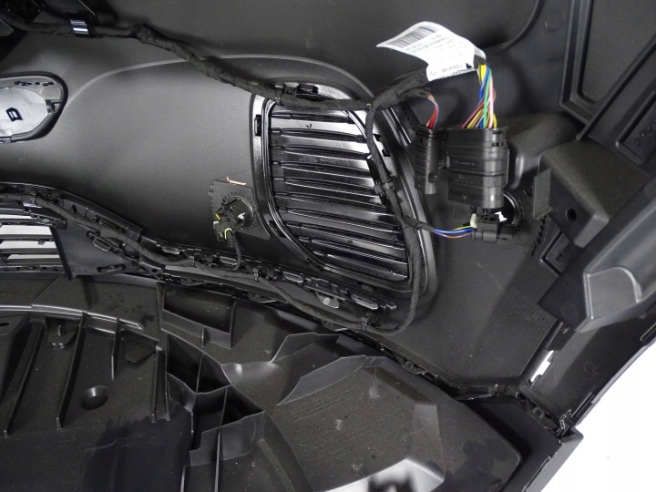 PARE-CHOCS AVANT AVANT MERCEDES EQA 243 W243 VERSION 6XPDC RADAR