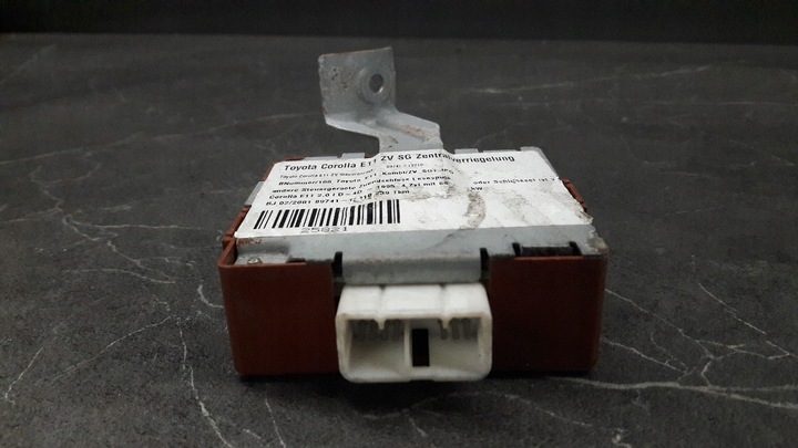 89741-12210 MÓDULO DE CERRADURA TOYOTA COROLLA E11 2001 