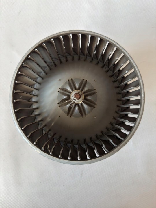 VENTILATEUR CONDUIT D'AIR TOYOTA COROLLA VERSO E121 2003 1940001510