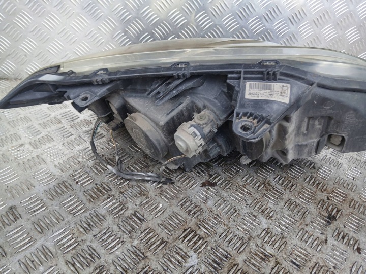 RENAULT LAGUNA III PHARE GAUCHE AVANT GAUCHE AVANT XÉNON EUROPE 260600043R