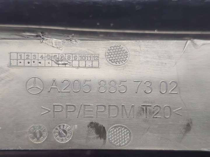 GRILLE PARE-CHOCS DROITE MERCEDES C CLASSE 205 W205 AMG A2058857302 14-21 ORIGINAL