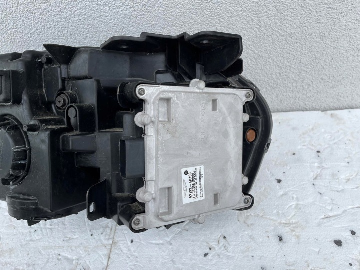 PHARE GAUCHE HYUNDAI GENESIS GV70 GV-70 COMPLET LED 92170-T6000