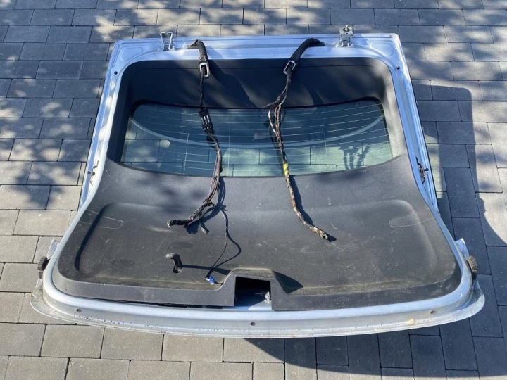 COUVERCLE COUVERCLES DE COFFRE ŠKODA OCTAVIA IV COMBI 2021