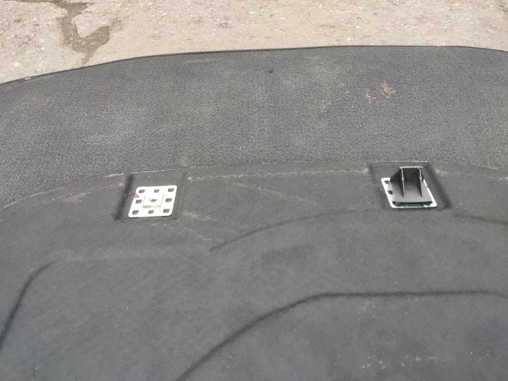 MERCEDES W204 BERLINE PLANCHER REVÊTEMENT COUVERCLES DE COFFRE A2046801442