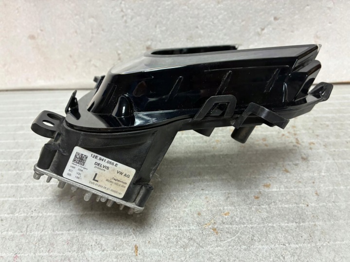 LANTERNE LED FJD GAUCHE VW E-UP LIFT 19- 12E941055E