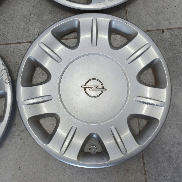 ENJOLIVEURS CHAPEAU 15 OPEL VECRTA C 90576185 NR59 JEU