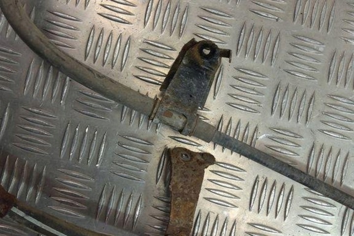 MODULE FREINS MANUEL LEXUS LS (_F4_) 4631050011 5.0L 2008