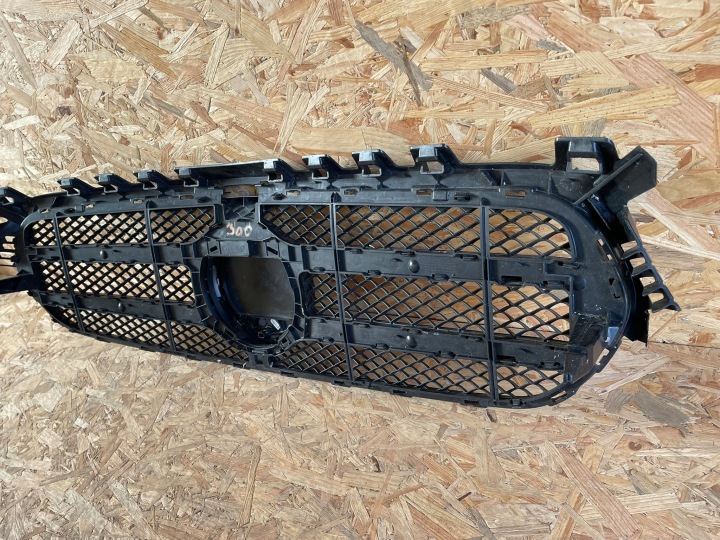 CALANDRE RADIATEUR GRILLE MERCEDES B-KLASA W247 A2478885700