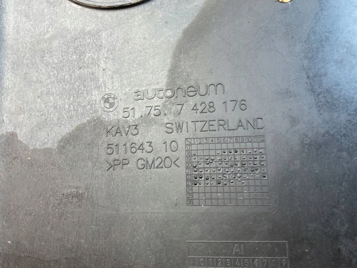 PLAQUE PROTECTION PLANCHER SOUS PARE-CHOCS AVANT BMW 3 G20 G21 7428176
