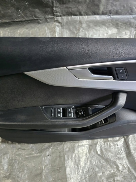 COLLECTEUR GARNITURE PORTES GAUCHE AVANT CONDUCTEUR AUDI A4 B9 8W 8W0867133