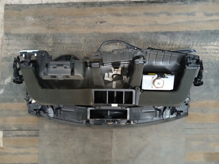 TABLEAU DE BORD KIA PICANTO II 84710-1Y000