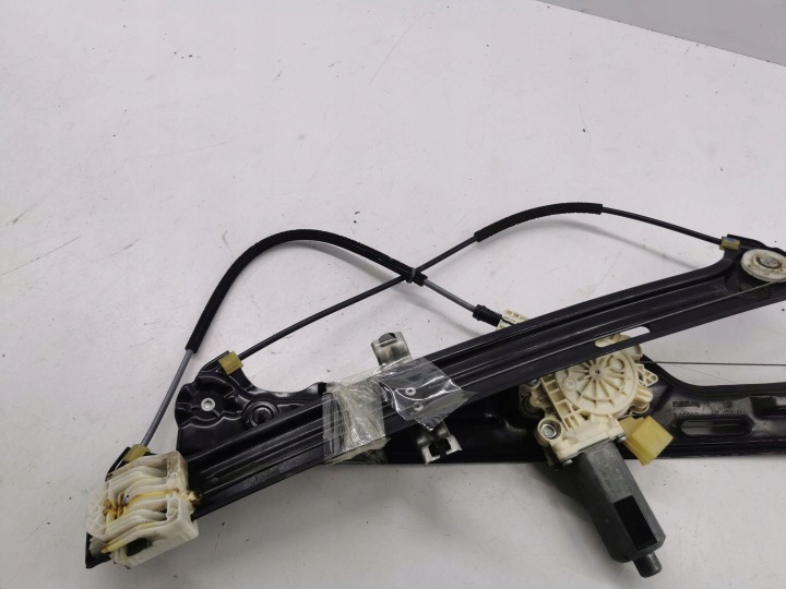 BMW X5 E70 2010 ÉLÉVATEUR VITRES PORTES AVANT 0130821461