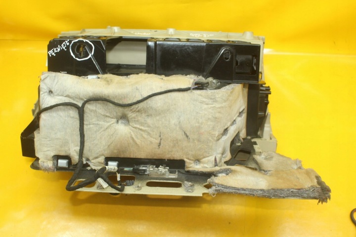 BOÎTE À GANTS PASSAGER AVANT AUDI A8 D3 4E1857096D 4E0971679
