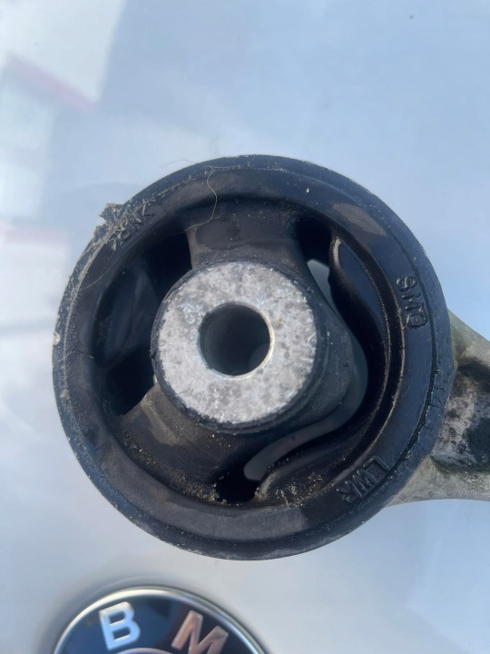 POIGNÉE MOTEUR HONDA CIVIC UFO 1.8