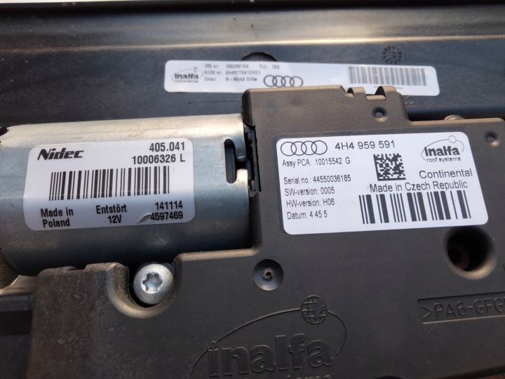 TOIT OUVRANT PANORAMA LONG AUDI A8 D4 4H4877041