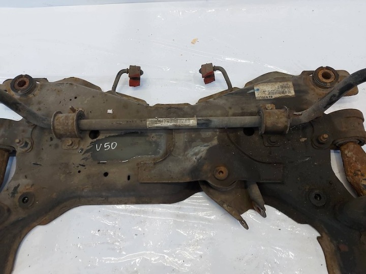 BERCEAU CHÂSSIS CHÂSSIS TRAVERSE POUTRE CHÂSSIS MOTEUR VOLVO V50 I (MW, 545) 2.0 D