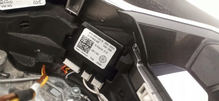 VW TIGUAN II VOLANT MULTIFONCTIONNELLE 5H0419089GE 5H0959542N