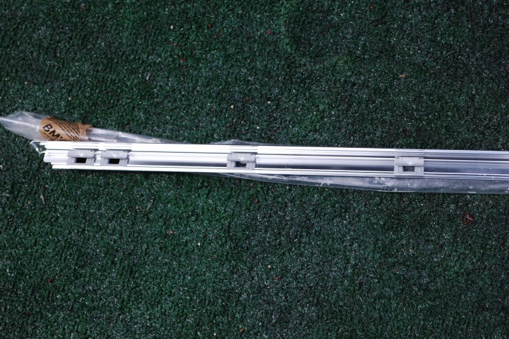 BMW E39 UNIVERSEL ARRIÈRE MOULURE PORTES SUPÉRIEURE GAUCHE