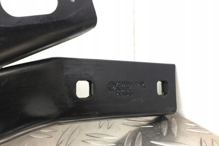 SUPÉRIEURE PIÈCE PANNEAU AVANT BMW 5 (F10) 7200689 2.0L DIESEL 135KW 2013