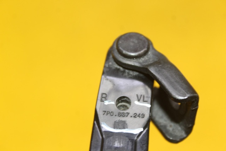 LIMITEUR PORTES GAUCHE AVANT PORSCHE CAYENNE II TOUAREG 7P0837249 7P0837267