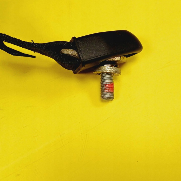 CEINTURE DE SÉCURITÉ DROIT AVANT MITSUBISHI CARISMA 570186099H NR454