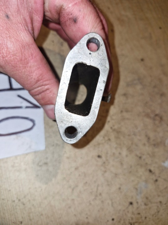 RACCORD DE TUYAU ADMISSION MOTEUR SHL M11 S32