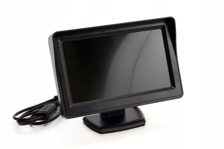 KIT CAPTEURS STATIONNEMENT TFT01 4,3″ AVEC CAMÉRA HD-501-IR 4 SENSORY NOIR