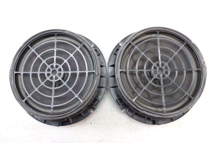 AUDI A4 BERLINE HAUT-PARLEURS SONORISATION 8W5035412 8W5035411 8W0035415 8W0035454