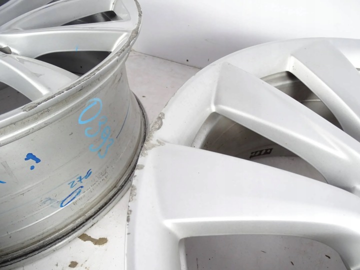 JANTES ENSEMBLE TESLA 8,5J X 19 +40 1044224-00-B