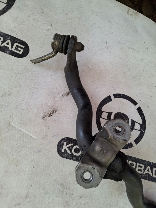 STABILISATEUR BARRE DE LIAISON AVANT MERCEDES W463/4 A4633206801