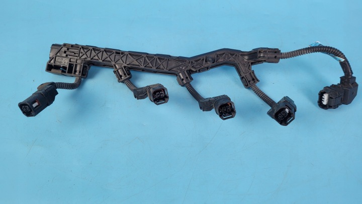 TOYOTA RAV4 V 19R FAISCEAU DE CÂBLES INJECTEURS 82125-12660B