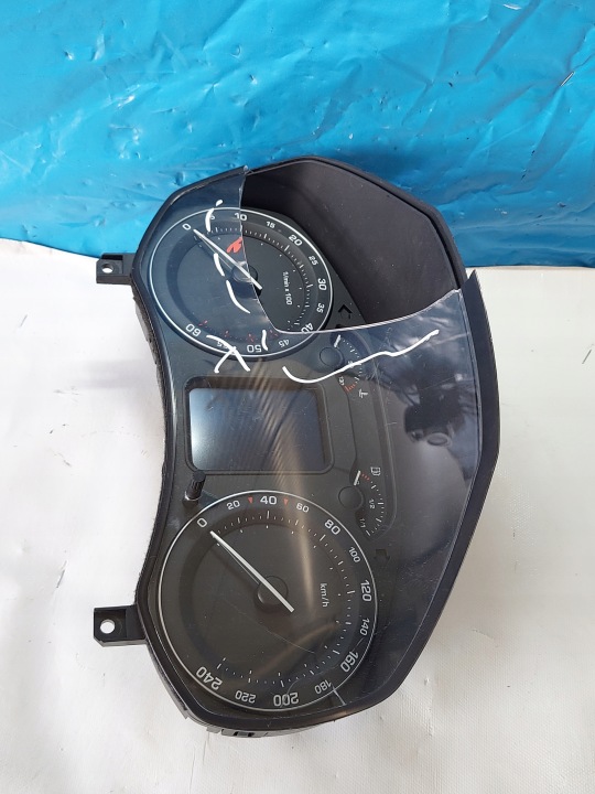 COMPTEUR COMPTEUR OCTAVIA II 1.9 TDI 1Z0920841D