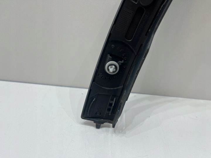 BMW X1 U11 MODULE MOULURE GARDE-BOUE AVANT AVANT GAUCHE 5A01685