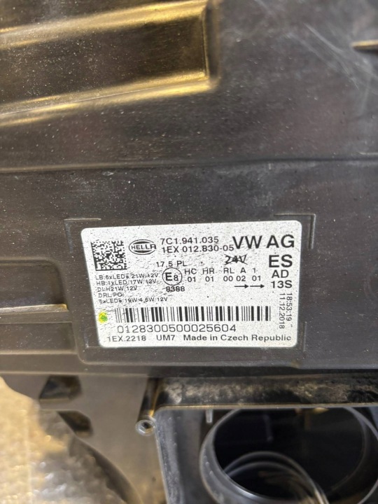 PHARE GAUCHE DROITE COMPLET LED VW CRAFTER