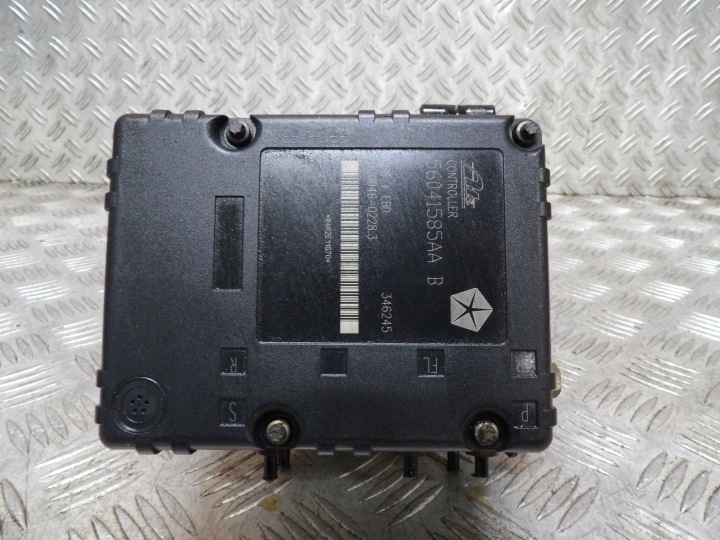 JEEP CHEROKEE KJ 3.7 V6 POMPE ABS P52128491AC