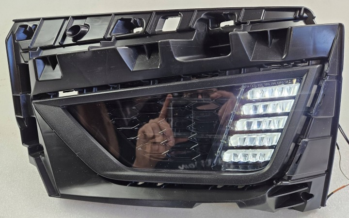 DROITE AVANT AVANT PHARE FJD LED VW POLO VI 6 2G0941662B 89251782